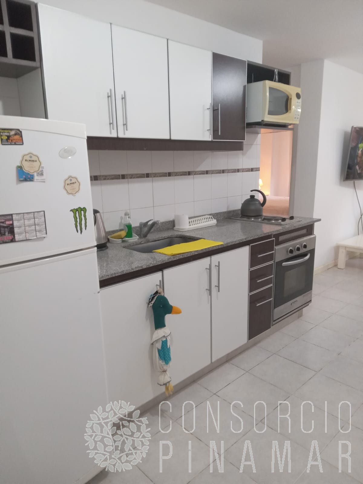 b78051ef-a2bc-4285-a4fa-e95c94d09b3e