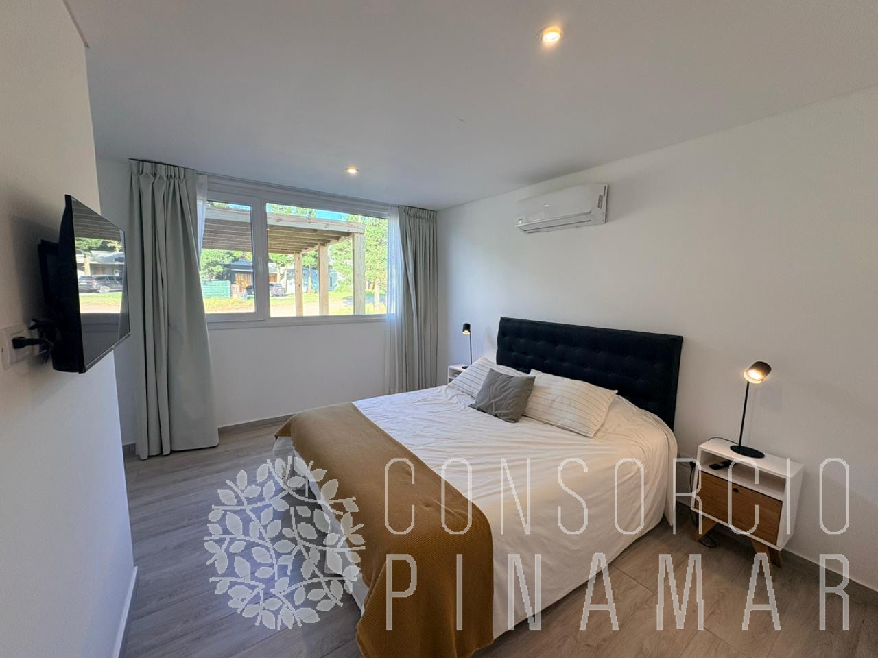 WhatsApp Image 2025-12-05 at 9.07.28 AM