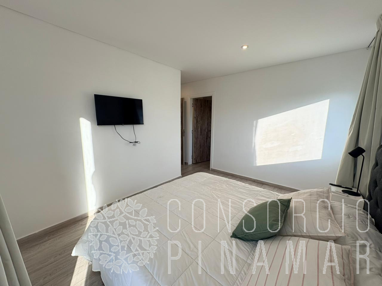 WhatsApp Image 2025-12-05 at 9.07.30 AM (2)