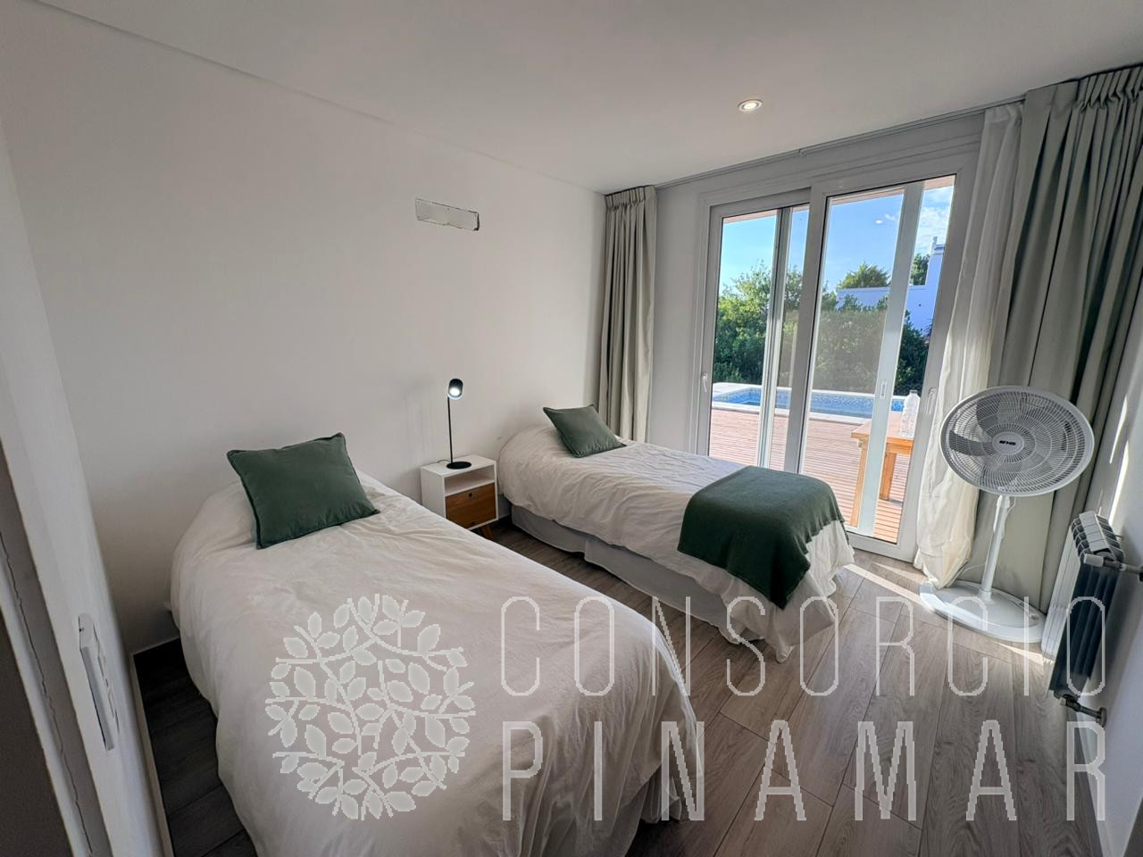 WhatsApp Image 2025-12-05 at 9.07.32 AM (2)